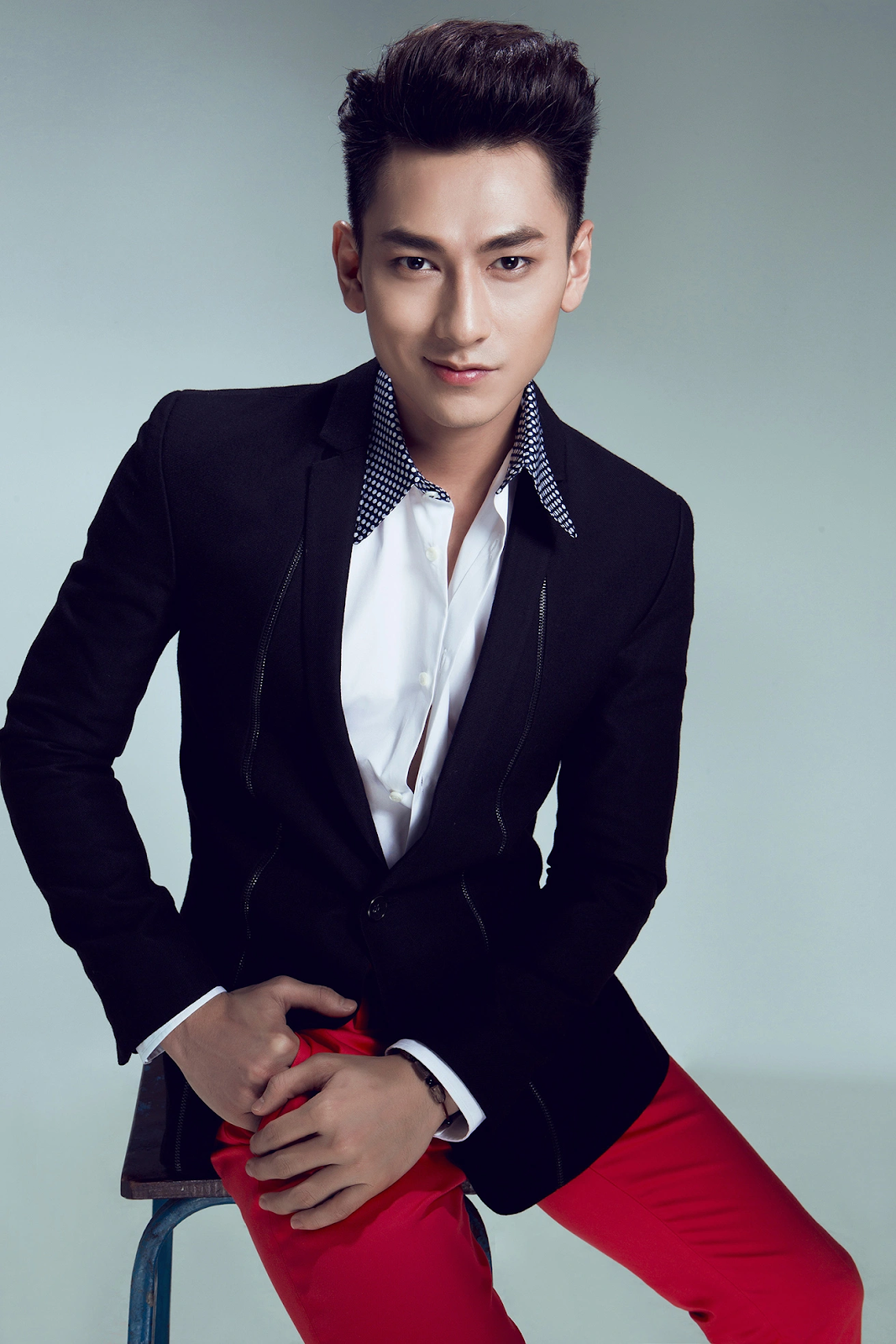 Kiểu tóc nam ngắn vuốt dựng đẹp