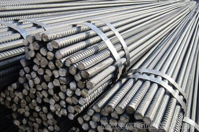 Sắt - Top kim loại có khả năng truyền nhiệt tốt nhất.