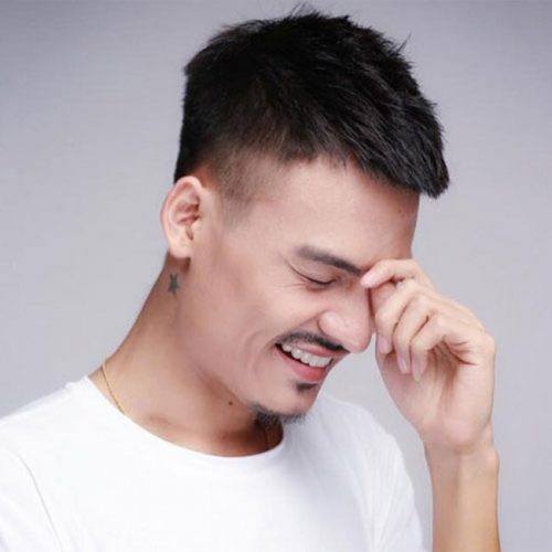 Tóc ngắn kiểu Mohican cho mùa hè