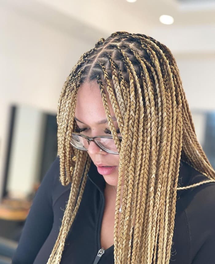 Understanding knotless box braids